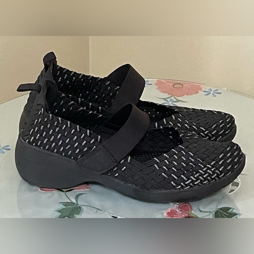 Women's Croft & Barrow Black & Silver Woven Mary Jane Shoes Size 7